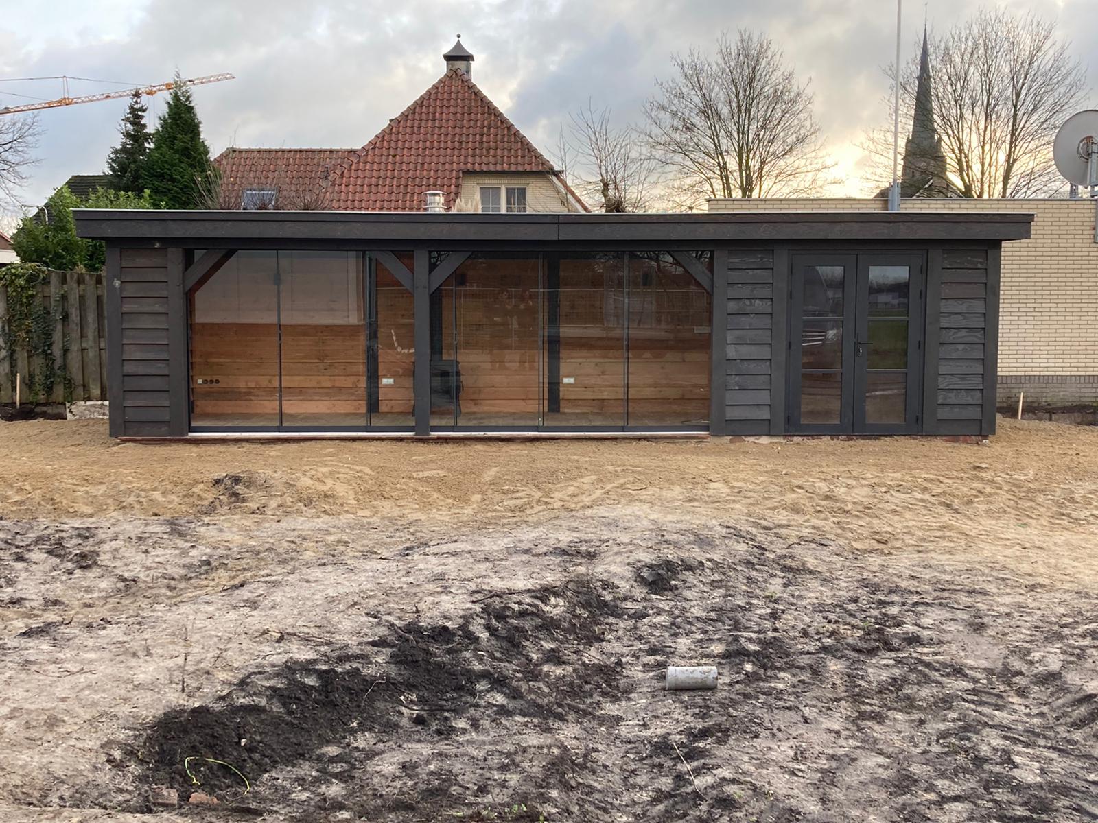 Houten tuinhuis met overkapping 3 Vechtdalbouwsystemen