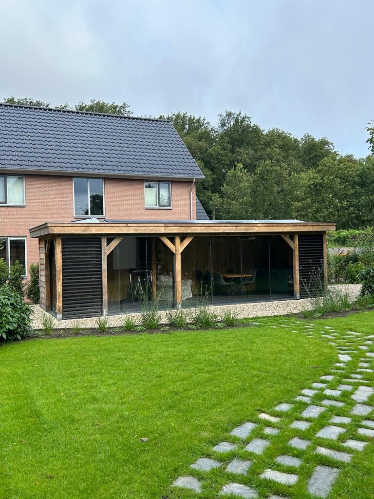 houten-gymruimte-met-tuinkamer-4-768x1024 - Houten tuinkamer met gymruimte